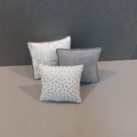 Grey/White & Silver Dots Pillow Set