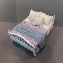White Spindle Bed-Periwinkle & Yellow Floral