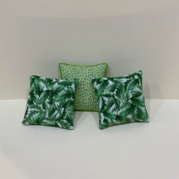 PS-211 Green/White Leaf, Lime Dots